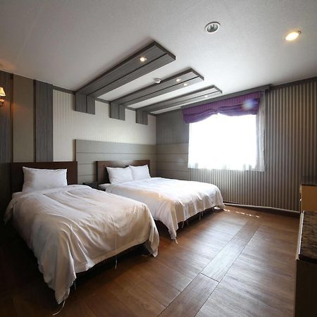 Yes Motel Gunsan Dış mekan fotoğraf