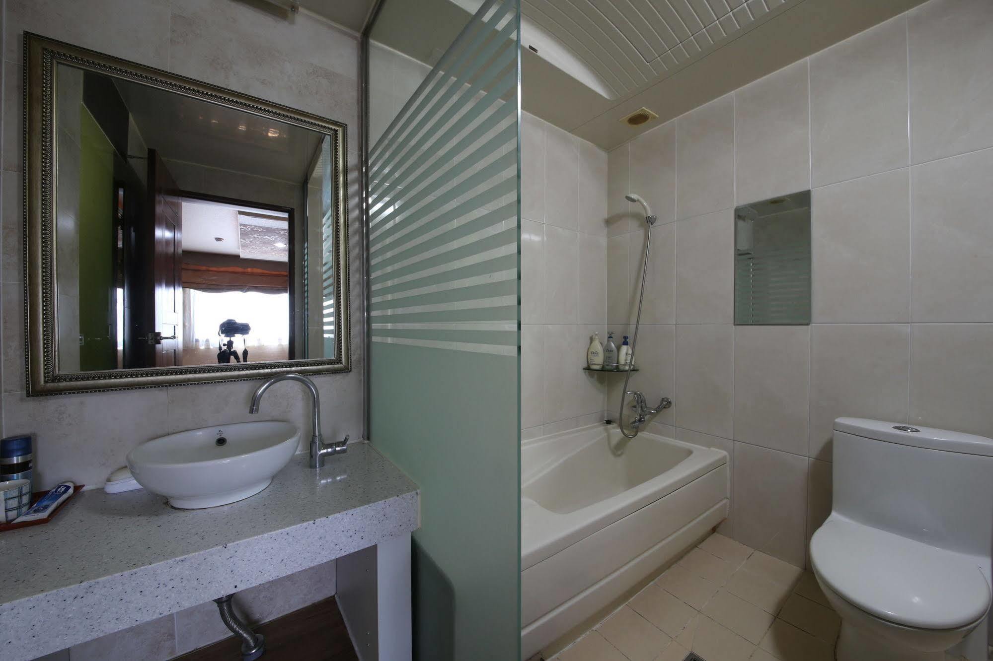 Yes Motel Gunsan Dış mekan fotoğraf